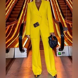 ZARA Women’s Yellow Textured Flare Pants 2248/268 (Multiple Sizes) NWT